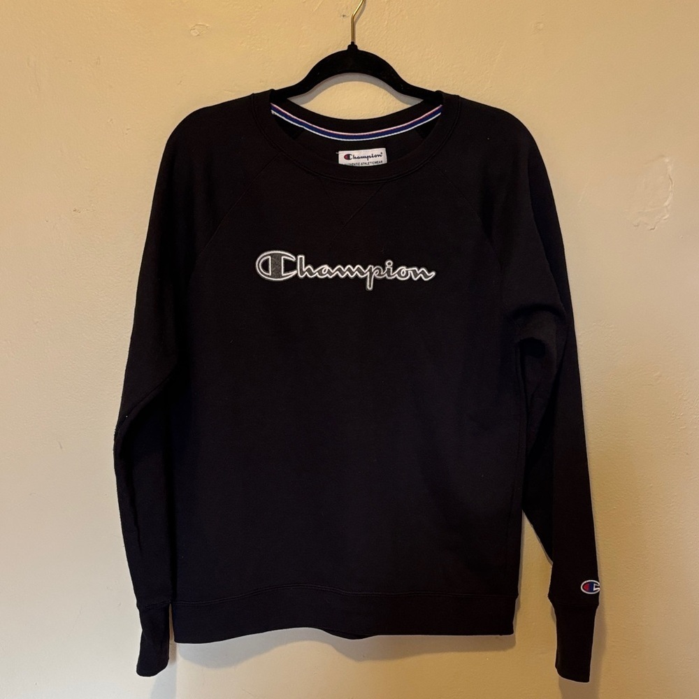Champion Men's Black Crewneck Sweater